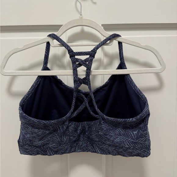 All in Motion Sports Bra XL - Picture 2 of 3